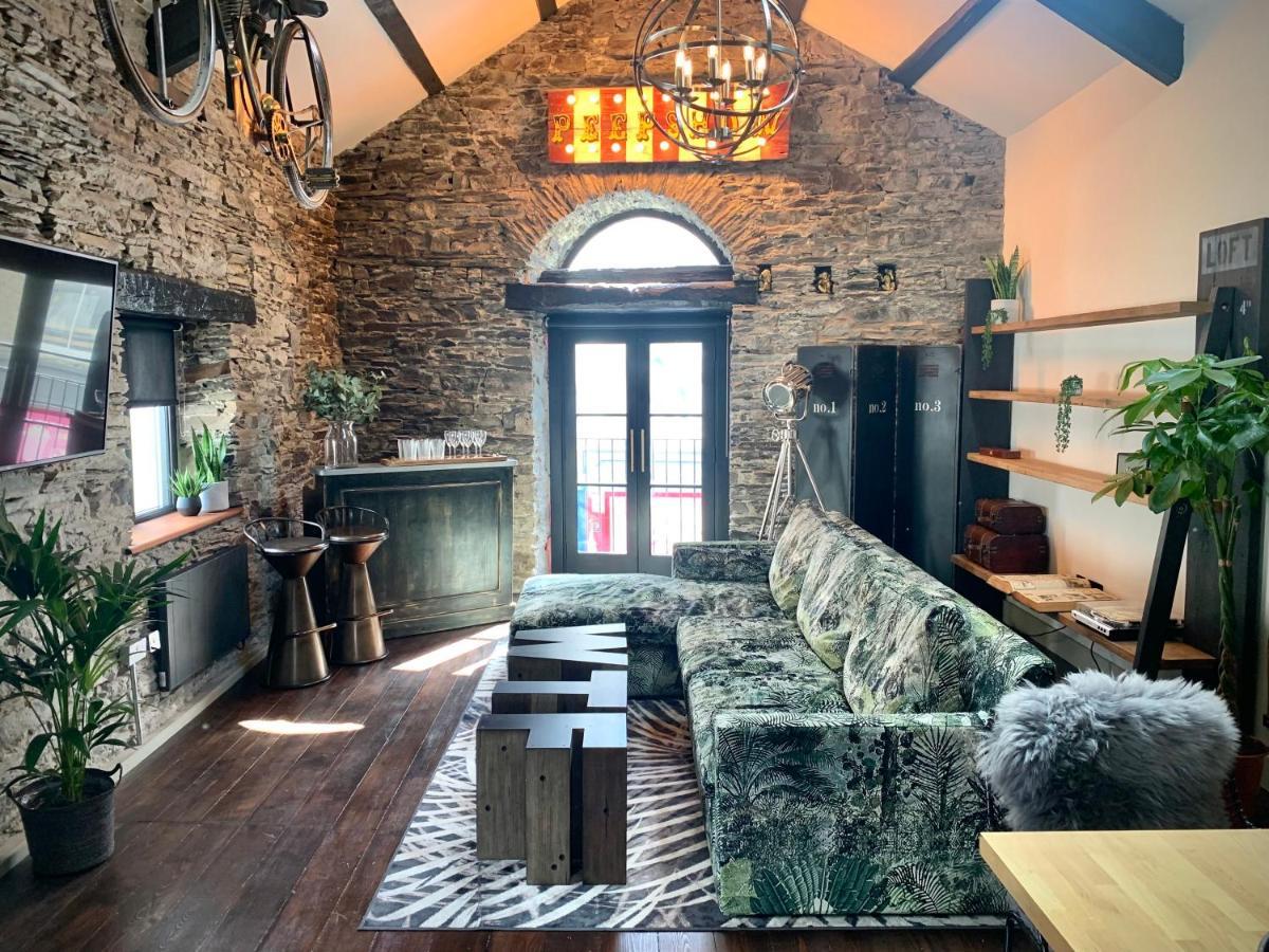 Loft 11 Stunning Luxury Nyc Loft Style Interior Designed 2Bd Apartment Excellent City Centre Location Mezzanine Cinema Room Designer Furniture Amazing Space Douglas Kültér fotó