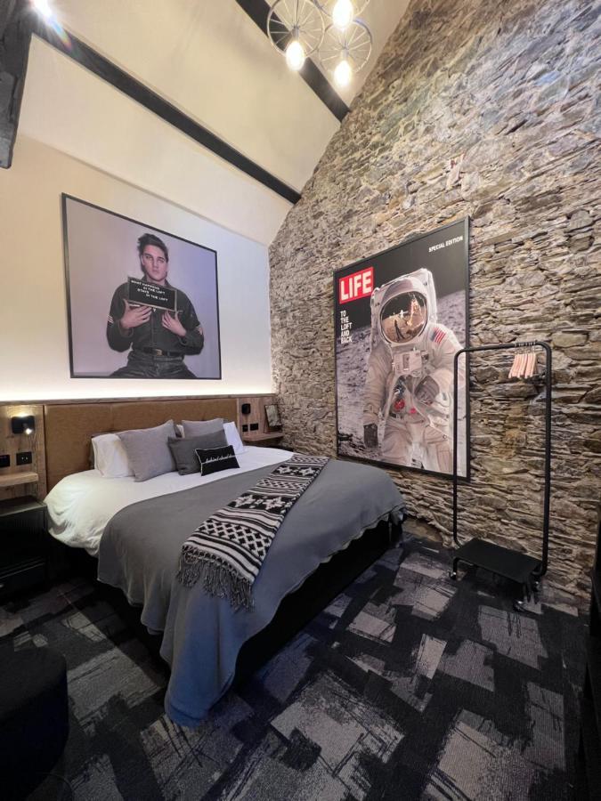Loft 11 Stunning Luxury Nyc Loft Style Interior Designed 2Bd Apartment Excellent City Centre Location Mezzanine Cinema Room Designer Furniture Amazing Space Douglas Kültér fotó